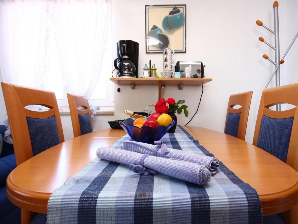 Apartments Grivicic กราปานจ์ ภายนอก รูปภาพ